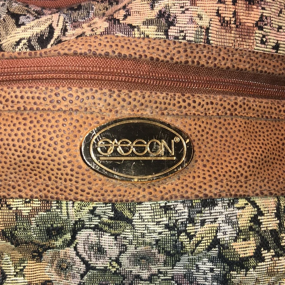 Vintage 1980’s Sasson jean tapestry shoulder duffle travel bag tan suede trim